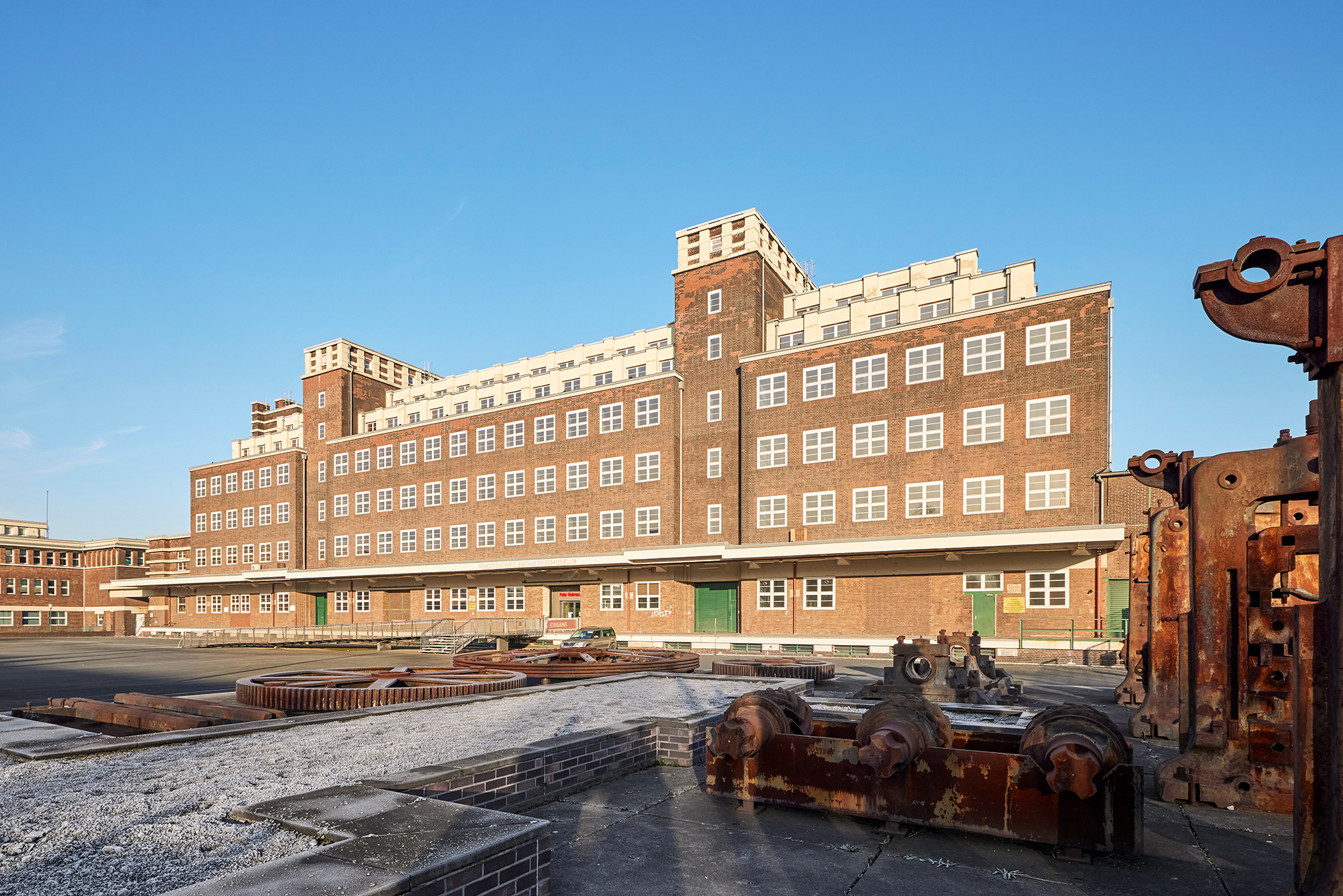 Bauhaus バウハウス　Germany ドイツ　Peter Behrens Bauhaus バウハウス Germany ドイツ Peter Behrens